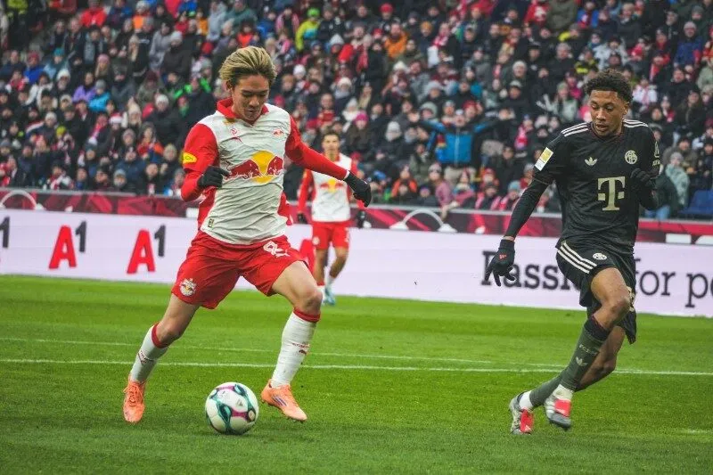 Mjallby khó ngăn cản Salzburg thắng kèo